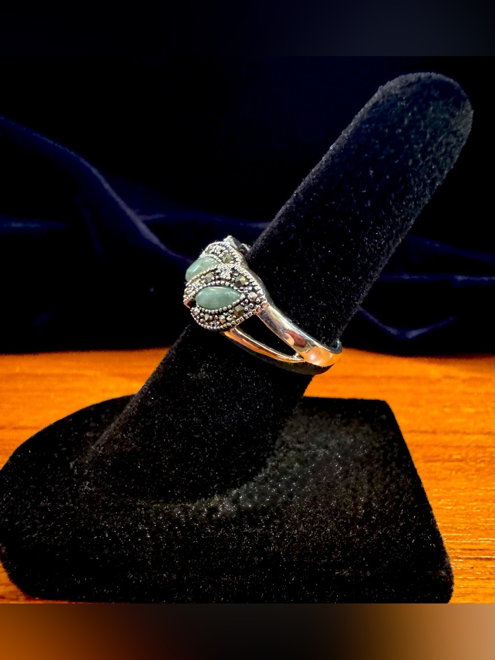 Vintage Avon Sterling Silver (925) Jadeite, faux Marcasite Band Ring, Size 5.5 - Picture 3 of 8